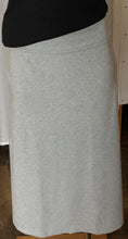 Load image into Gallery viewer, Ladies Bask Skirt in Melange