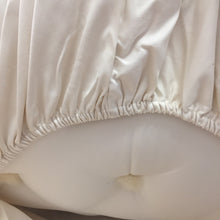 Load image into Gallery viewer, &#39;Denim&#39; Fitted Sheet/Mattress Protector in Natural