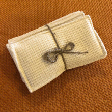 Load image into Gallery viewer, Woven Waffle Sponge  (4 PCS PACK) 4&quot; X 7&quot;