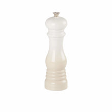 Load image into Gallery viewer, Le Creuset Classic salt &amp; pepper Mill