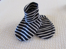 Load image into Gallery viewer, Baby Booties - Jerseys