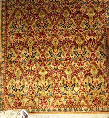 Hand-knotted Persian Carpet 