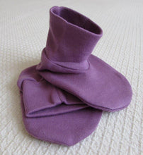 Load image into Gallery viewer, Baby Booties - Cosy