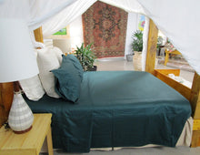 Load image into Gallery viewer, Magnificent Quilt Set in Emerald/Natural Reversible