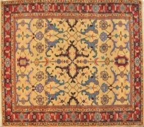 Hand-knotted Wool Carpet 