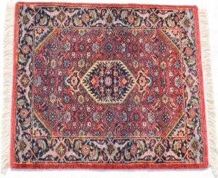 Silk Hand-knotted Persian Rug 